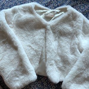 Faux Fur shrug 4T